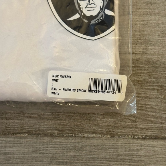 Men's BORN X RAISED Las Vegas Raiders Smoke Rocker Tee T-Shirt White Sz L Large - Picture 8 of 8